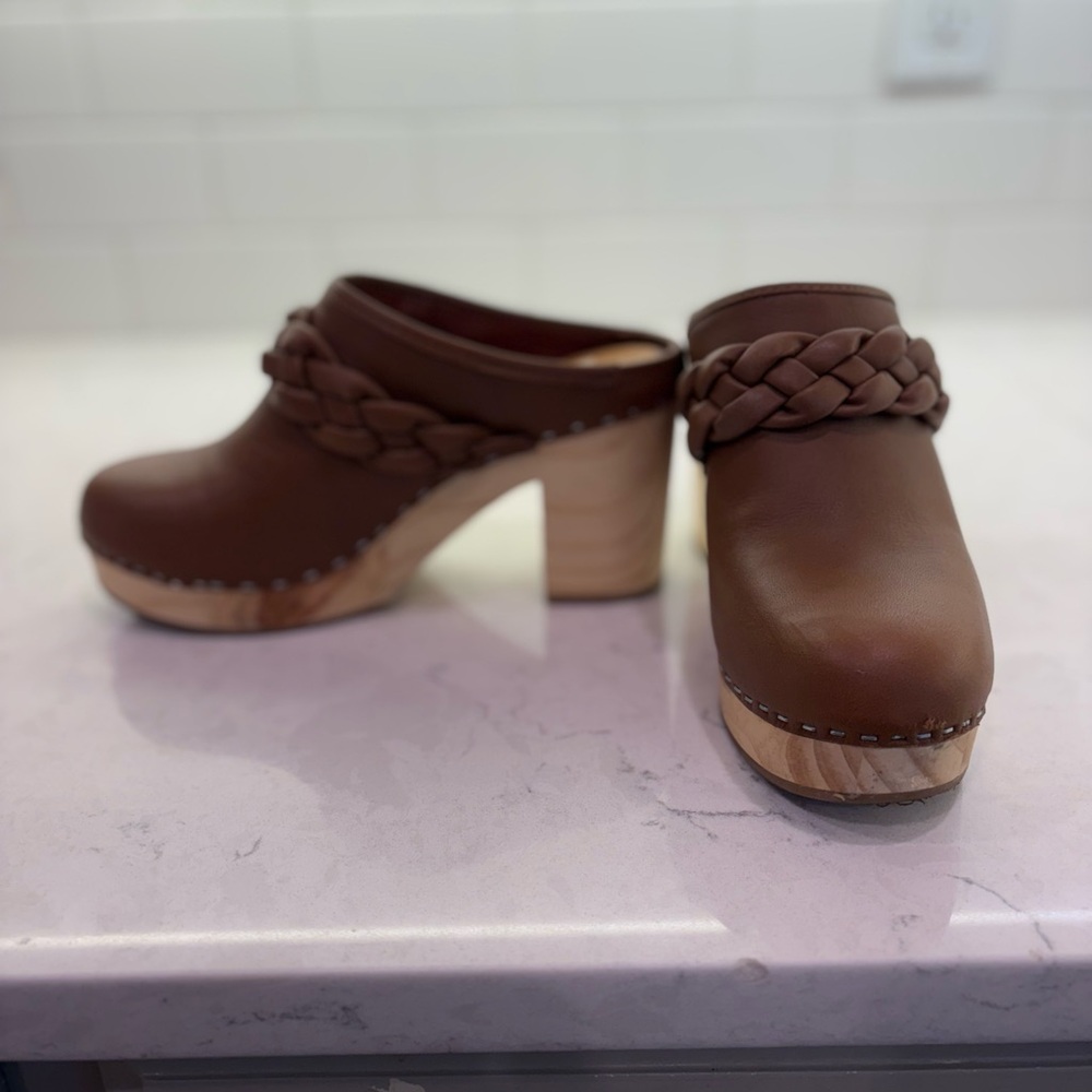 Dolce Vita Braided Leather Clogs - Brown